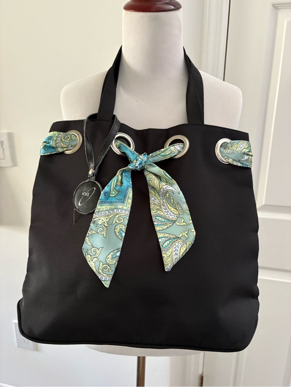 Ion Black Tote Bag With Paisley Green Satin Ribbon 15x11x5